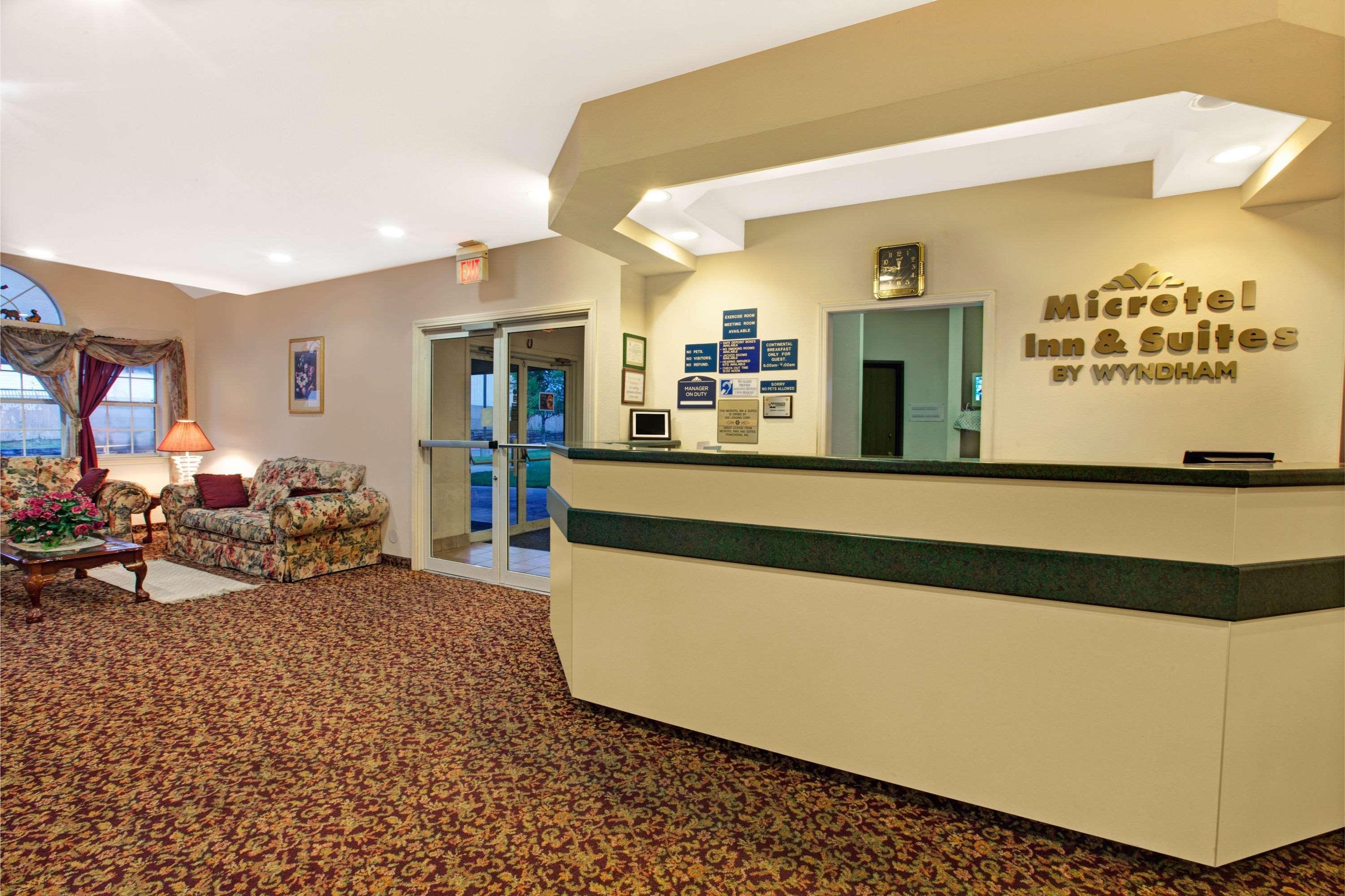 Econo Lodge Inn & Suites Mesquite - Dallas East Екстериор снимка