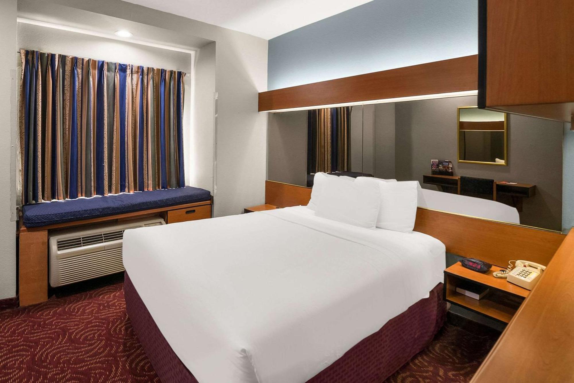 Econo Lodge Inn & Suites Mesquite - Dallas East Екстериор снимка