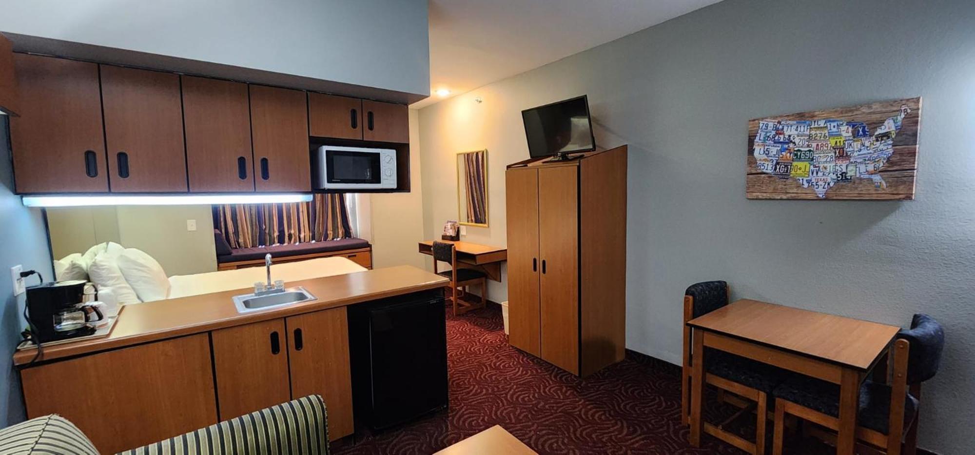 Econo Lodge Inn & Suites Mesquite - Dallas East Екстериор снимка
